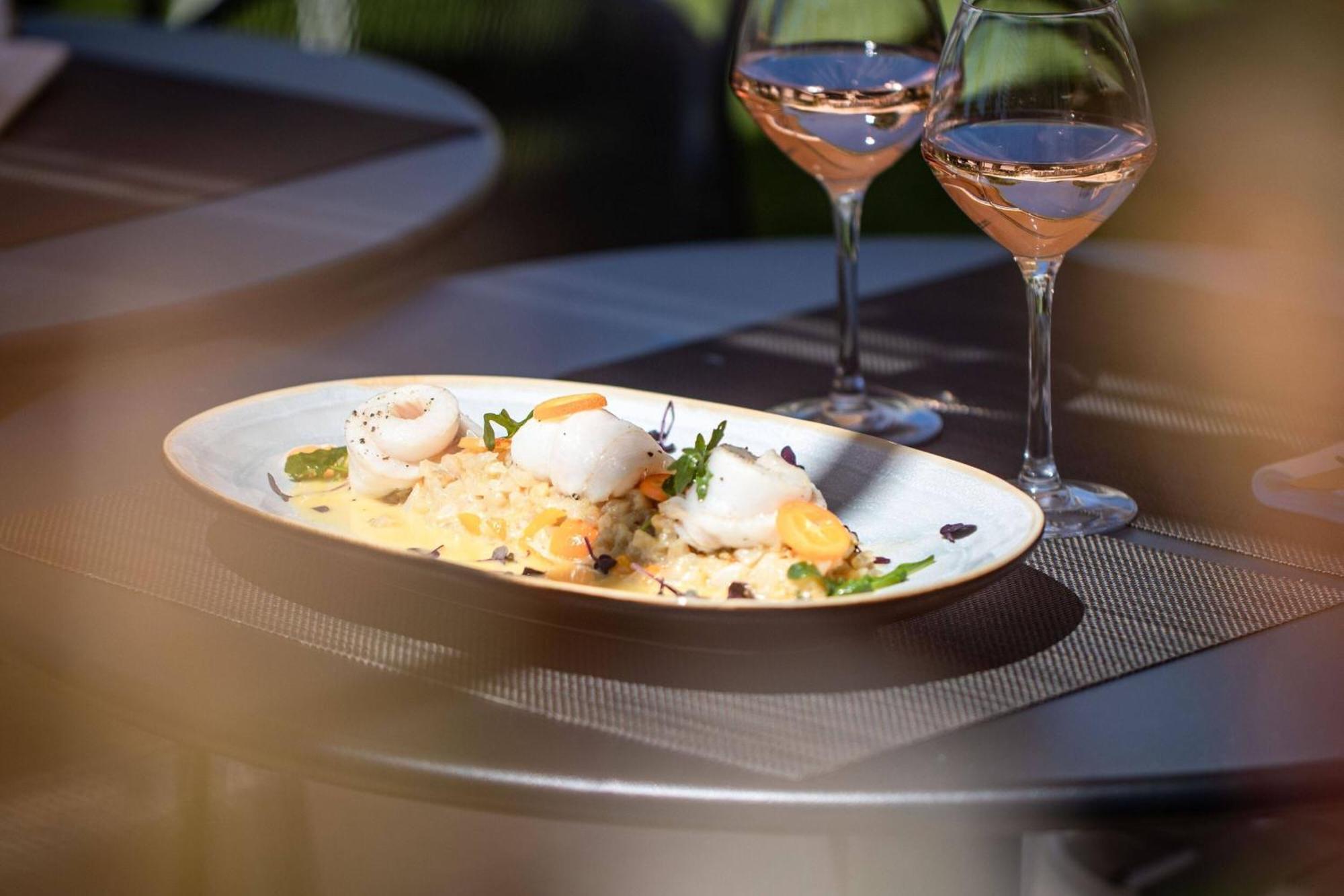 Ac Hotel By Marriott Marseille Prado Velodrome Ngoại thất bức ảnh