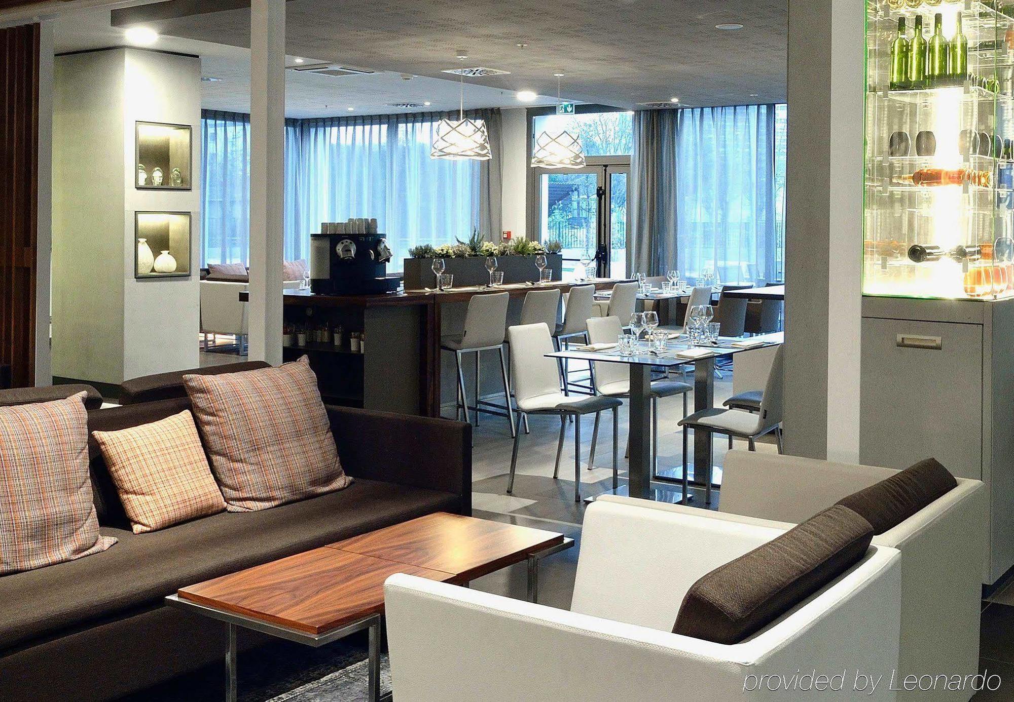 Ac Hotel By Marriott Marseille Prado Velodrome Ngoại thất bức ảnh
